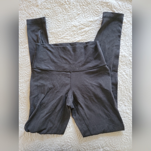 Lululemon Wunder Under Leggings, Black Size 6 - Picture 2 of 3